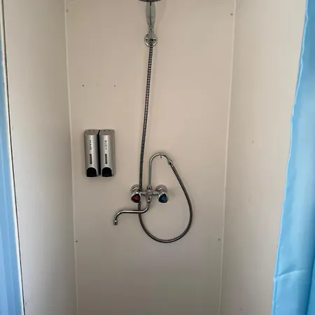 Floating Hideaway * Leimuiden